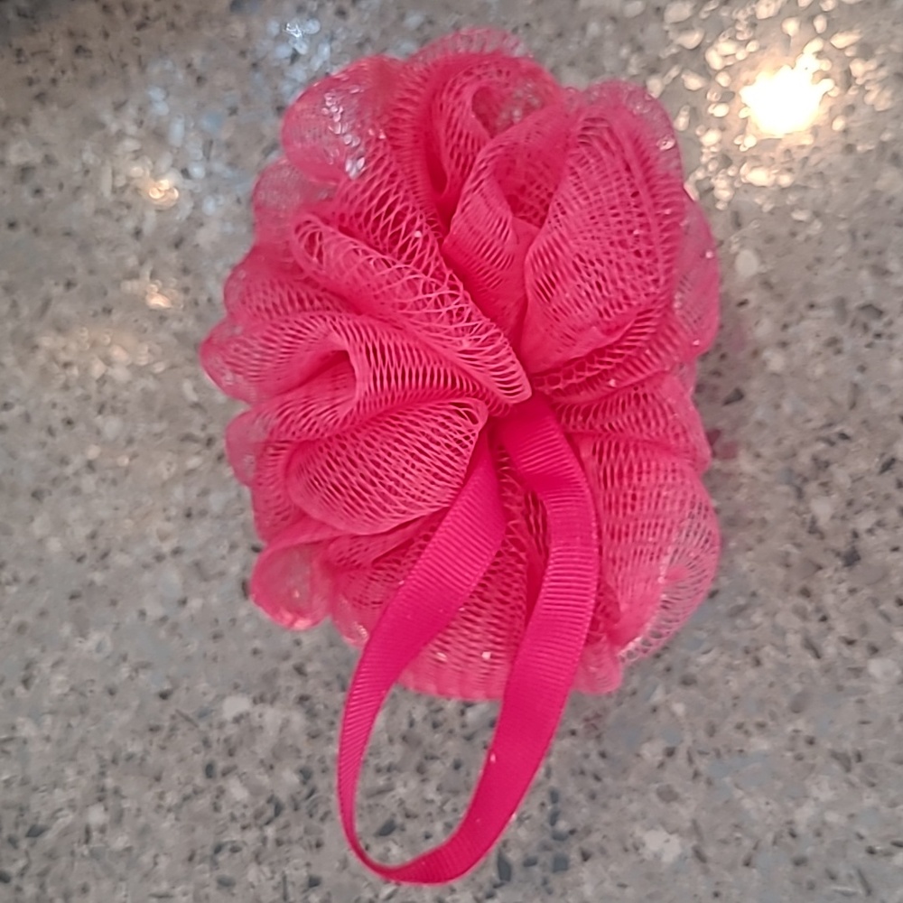 Handmade Soap w/ Loofah - Picture 2 of 3